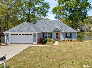 2006 Autrey St, Opelika, AL 36801