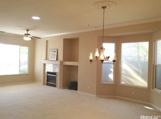 2910 Cricket Club Ct, Rocklin, CA 95765