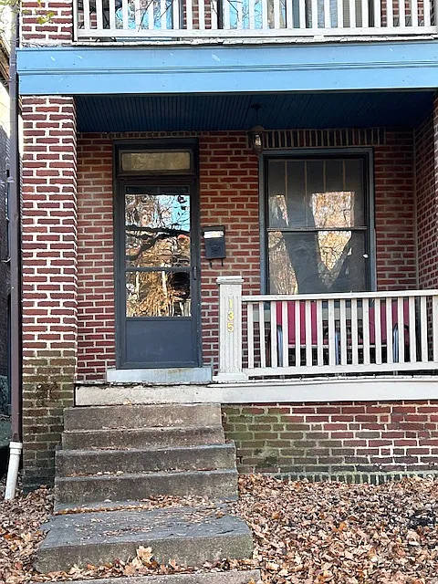 2 bed, 1000 sqft, $1,500 — Photo 1