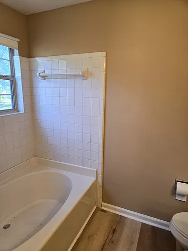 6090 Emerald Pointe Cir Photo 1
