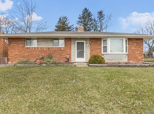 3580 Shaddick Rd, Waterford, MI 48328