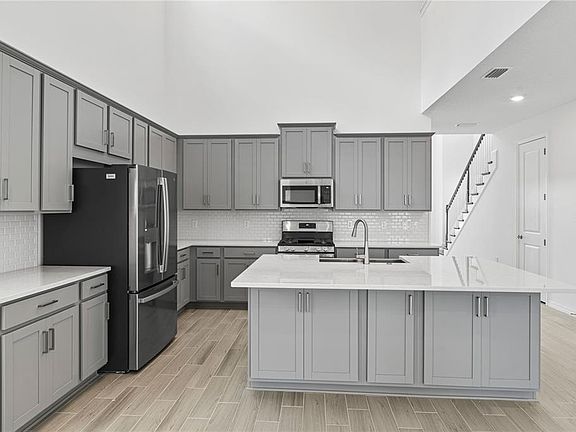 5th image of 15153 Summer Harvest St