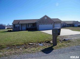 11950 Merganser St, Carbondale, IL 62901