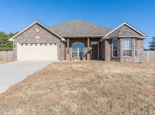 2622 Griffin St, Van Buren, AR 72956