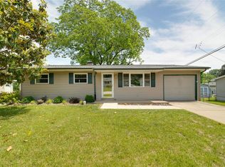 1612 Barbara Dr, Saint Charles, MO 63303