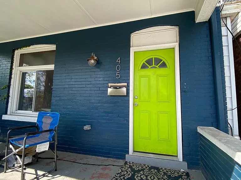 405 Edgemont St — Photo 3