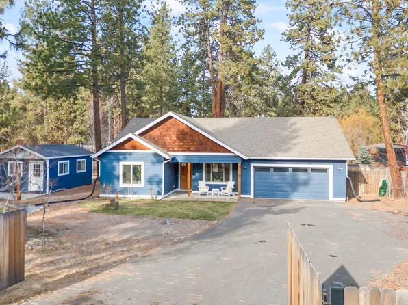 19370 River Woods Dr, Bend, OR 97702