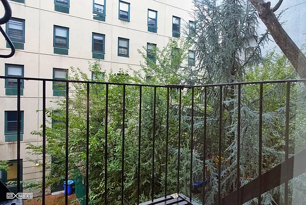 Rented by Citi Habitats | media 18