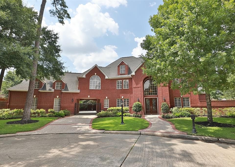 1st image of 6 Champions Bend Cir