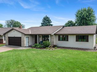 14386 Ebony Ln, Apple Valley, MN 55124