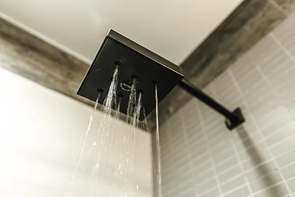 Rented by Nooklyn NYC LLC | media 42