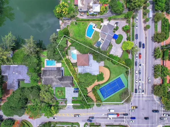 7200 SW Miller Dr, Miami, FL 33155