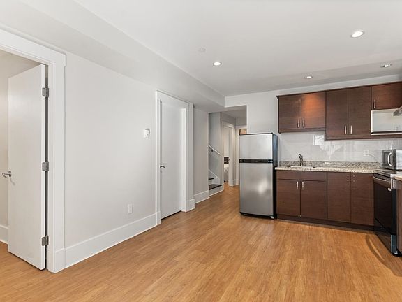 5th image of 4080 W 15th Ave