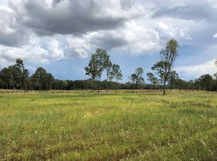 6211 State Hwy 87 N, Center, TX 75935