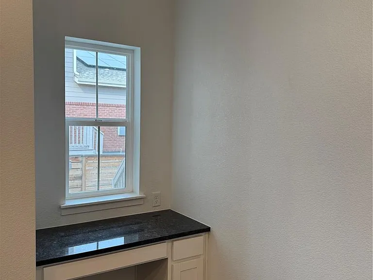 17674 Olive St — Photo 10