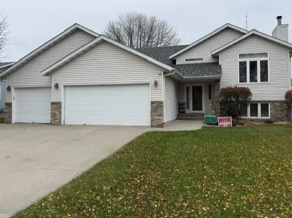 1010 Main St, Breckenridge, MN 56520