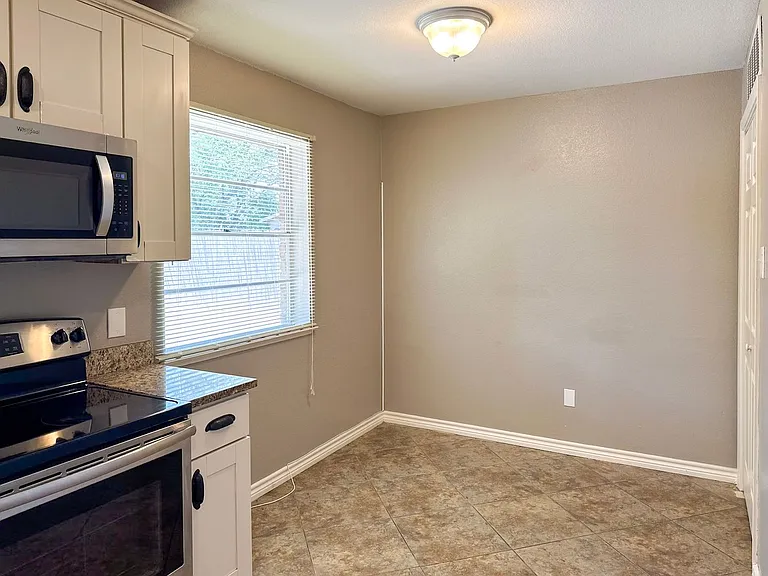 54192 Sun Valley St — Photo 29