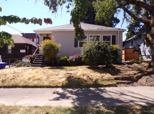 424 SW Pendleton St, Portland, OR 97239