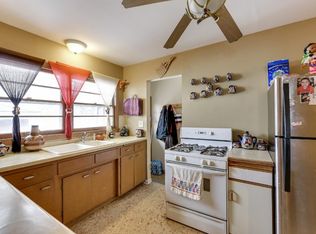 315 17th Ave N, Hopkins, MN 55343