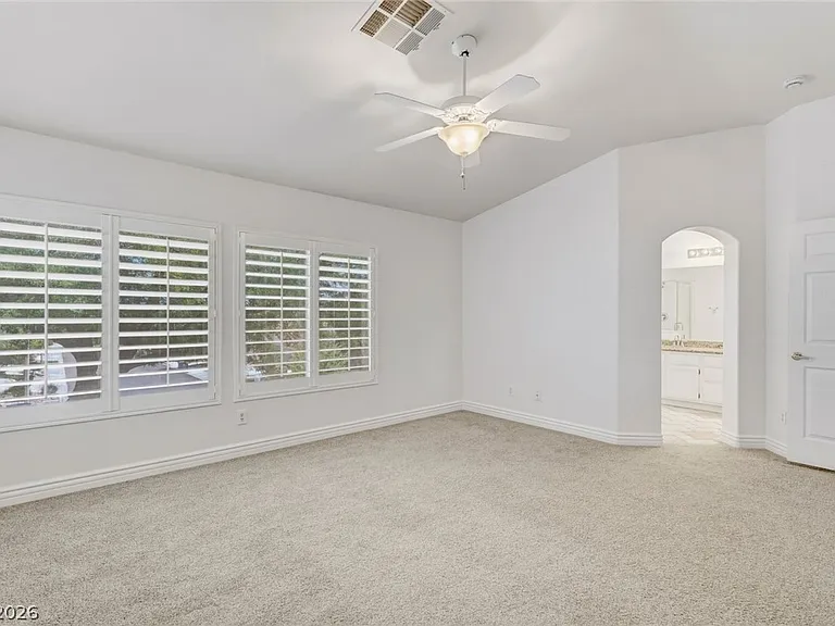 3034 Carbondale St — Photo 39