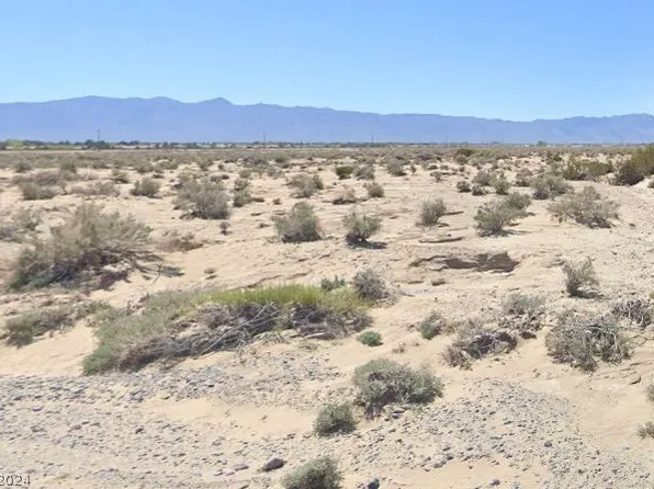 3780 S Hickok Ave, Pahrump, NV 89048