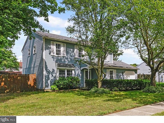 2nd image of 107 Wycombe Ave