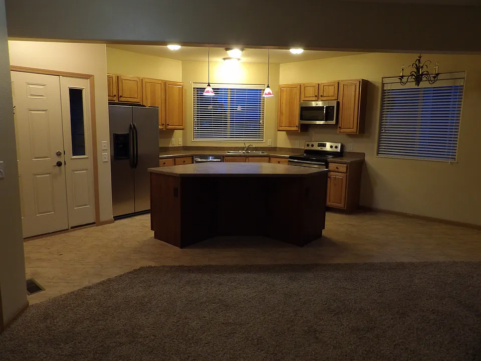 2262 Deerfield Ln