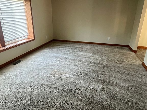 5th image of 4227 Beryl Dr