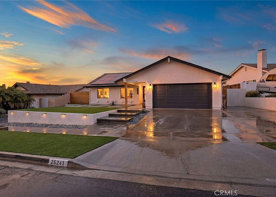 1st image of 25241 Campo Rojo