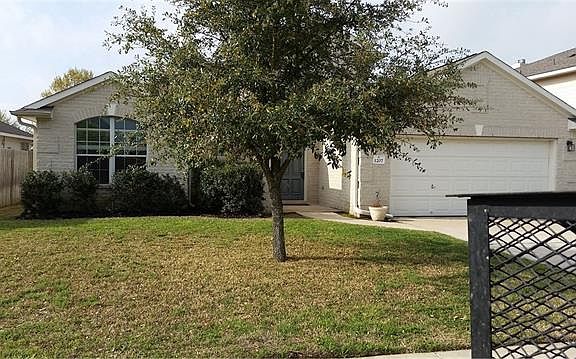 2nd image of 1207 Utopia Ln