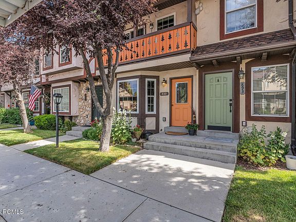 2nd image of 889 Zurich Ln