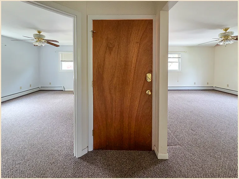 38 Clymer St #2 — Photo 4
