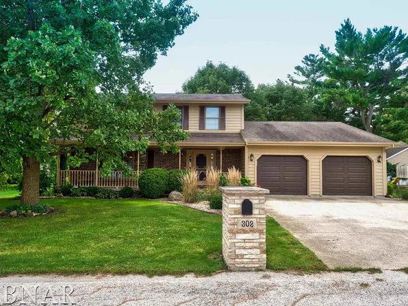 302 Ceilo View St, Colfax, IL 61728