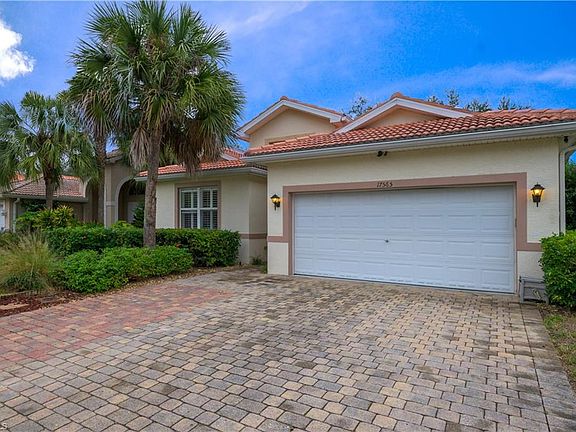 3rd image of 17565 Holly Oak Ave