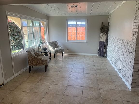 4th image of 15815 Walbrook Dr