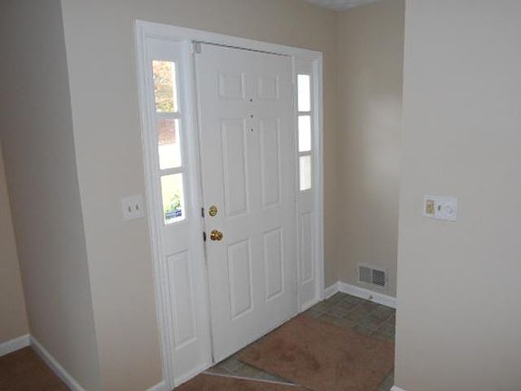 2nd image of 863 Old Farm Walk