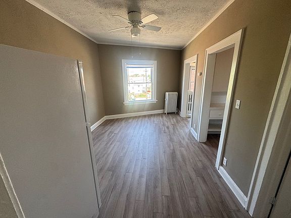4th image of 9605 Lorain Ave APT 9