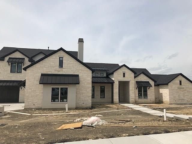 1st image of 209 Bristol Ct