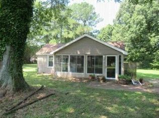 500 Homestead Rd, Chesapeake, VA 23321