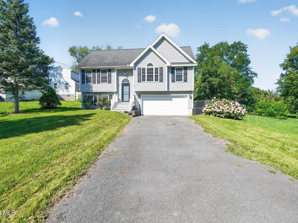 15 St Claire Avenue, Rensselaer, NY 12144