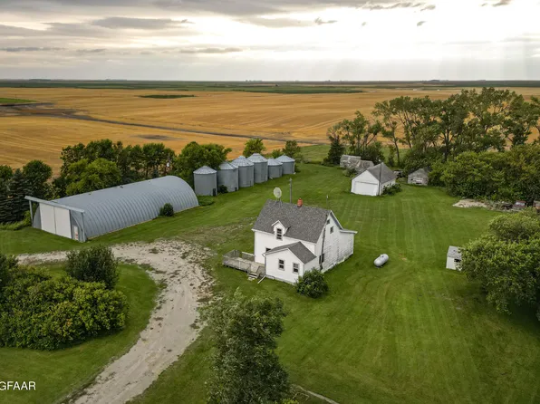 8729 99th Ave NE, Alsen, ND 58311