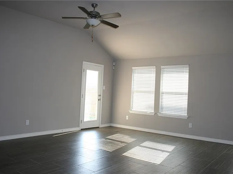 6100 Cordillera Dr — Photo 23
