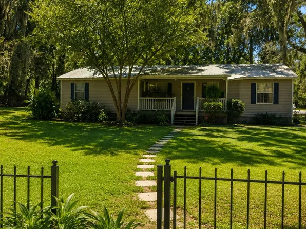 165 Jessica Ln, Brunswick, GA 31525