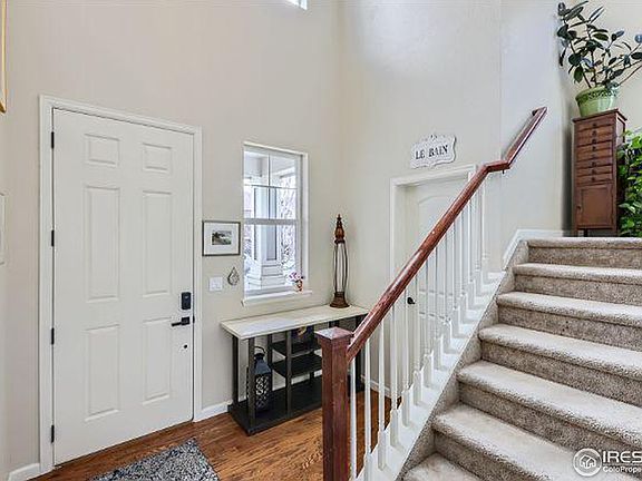 4th image of 858 Jenny Ln