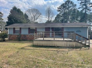 693 Bluebird Dr SE, Conyers, GA 30094