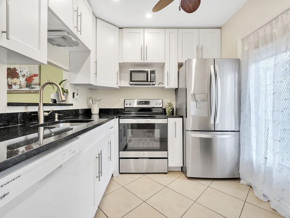 1st image of 4805 NW 35th Street #412
