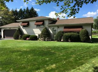 1853 Farmdale Ave, Mineral Ridge, OH 44440