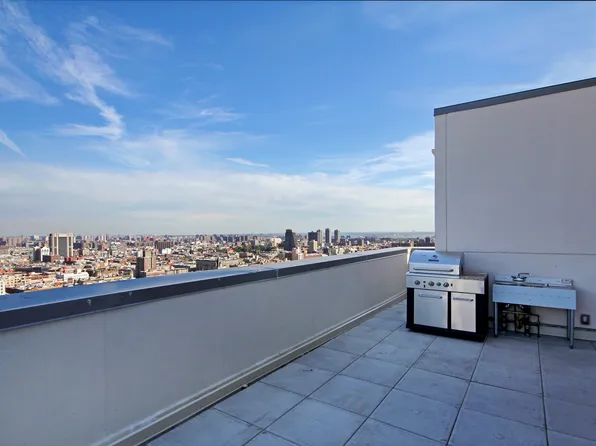 321 West 110th Street image 7 of 12