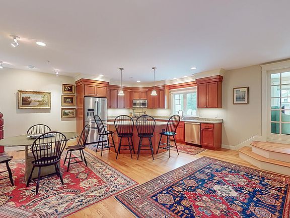 2nd image of 19 Waldron Drive #19