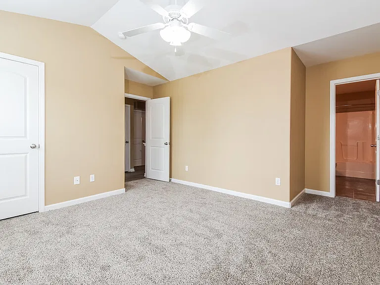 735 Bitting Hall Cir — Photo 10